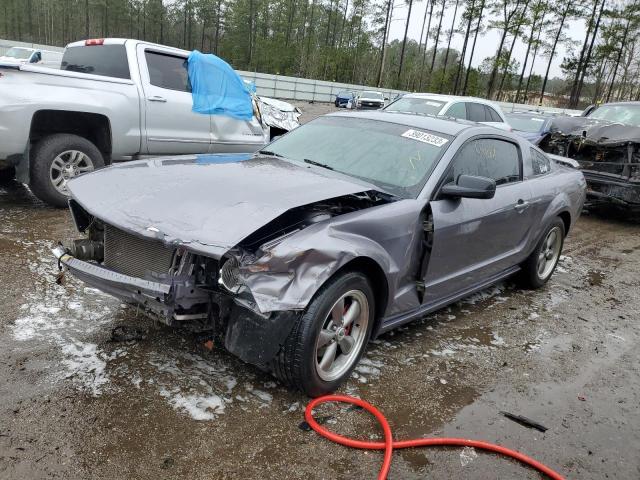 1ZVFT82H665170343 - 2006 FORD MUSTANG GT GRAY photo 1