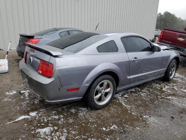 1ZVFT82H665170343 - 2006 FORD MUSTANG GT GRAY photo 3