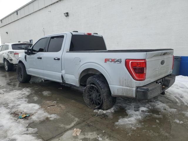 1FTFW1E80MKD16859 - 2021 FORD F150 SUPERCREW WHITE photo 2