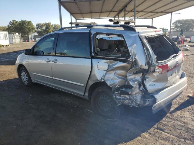 5TDZK23C09S262078 - 2009 TOYOTA SIENNA CE SILVER photo 2