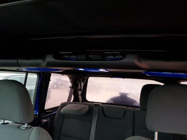 1C4HJXEN0KW624507 - 2019 JEEP WRANGLER U SAHARA BLUE photo 10
