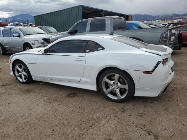 2G1FT1EW9D9137270 - 2013 CHEVROLET CAMARO 2SS WHITE photo 2