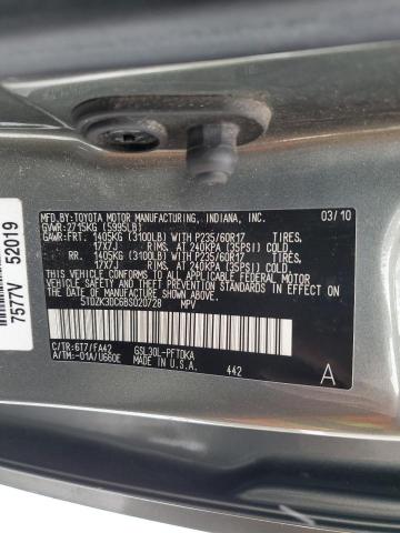 5TDZK3DC6BS020728 - 2011 TOYOTA SIENNA GRAY photo 13