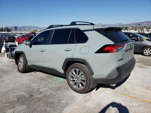 2T3C1RFV3NW225078 - 2022 TOYOTA RAV4 XLE PREMIUM GRAY photo 2