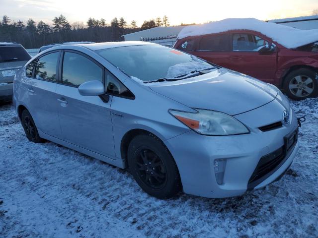 JTDKN3DU7D0354564 - 2013 TOYOTA PRIUS SILVER photo 4