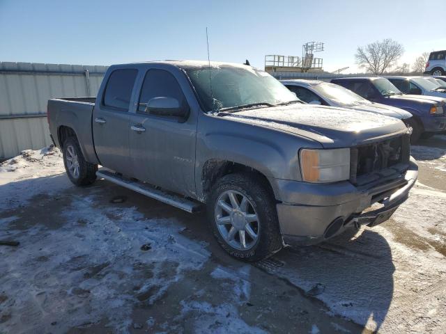 3GTP2XE21DG238758 - 2013 GMC SIERRA K1500 DENALI GRAY photo 4