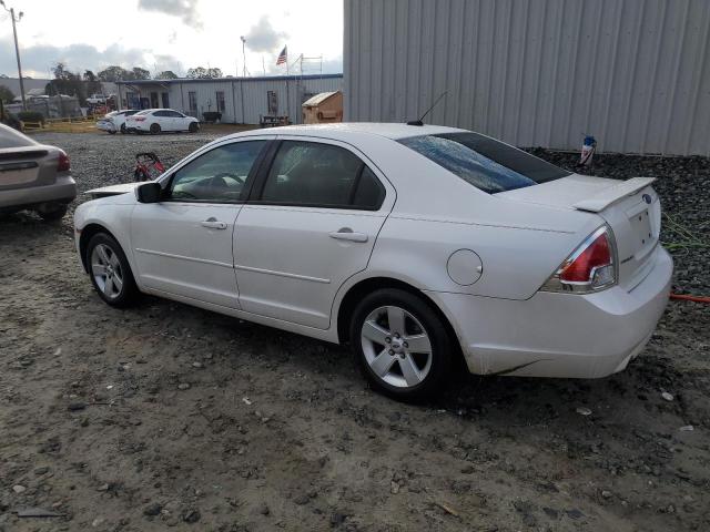 3FAHP07109R190379 - 2009 FORD FUSION SE WHITE photo 2