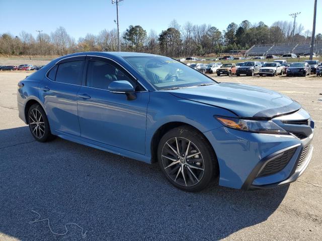 4T1G11AK8PU122458 - 2023 TOYOTA CAMRY SE NIGHT SHADE BLUE photo 4