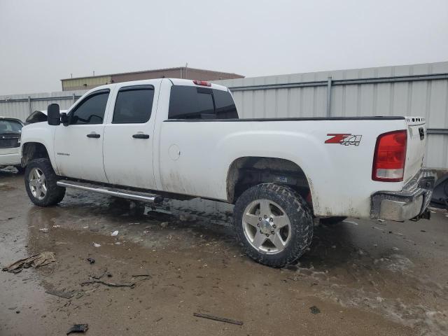 1GT120C83BF263857 - 2011 GMC SIERRA K2500 SLE WHITE photo 2