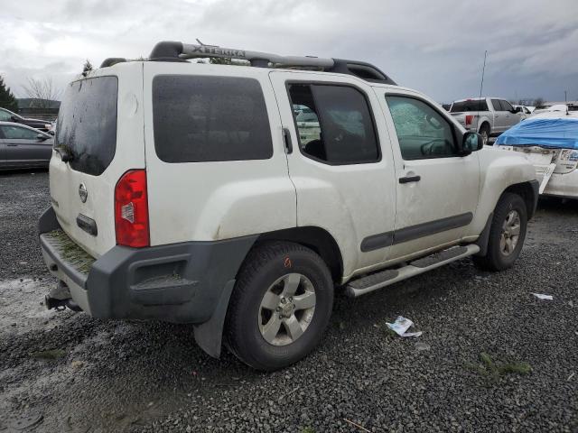 5N1AN0NW7DN818106 - 2013 NISSAN XTERRA X WHITE photo 3