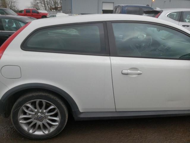 YV1MK672692125795 - 2009 VOLVO C30 T5 WHITE photo 10