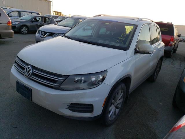 WVGSV7AX9HK003439 - 2017 VOLKSWAGEN TIGUAN WOLFSBURG WHITE photo 1