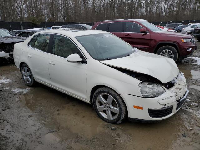 3VWRM71K28M108209 - 2008 VOLKSWAGEN JETTA SE WHITE photo 4