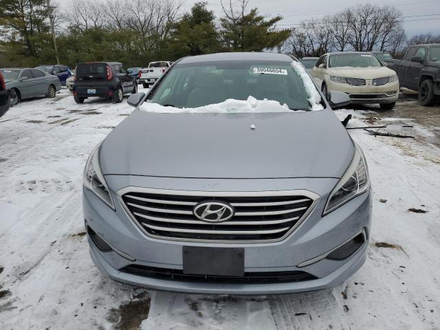 5NPE24AF6GH260538 - 2016 HYUNDAI SONATA SE SILVER photo 5