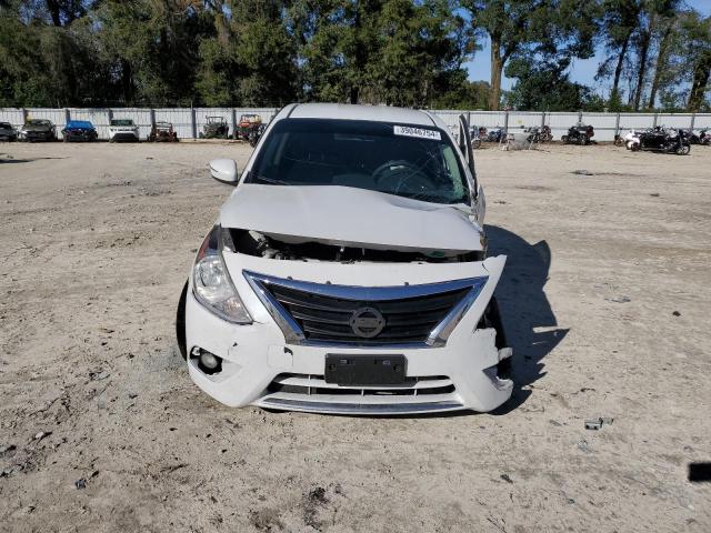 3N1CN7AP3FL800745 - 2015 NISSAN VERSA S WHITE photo 5