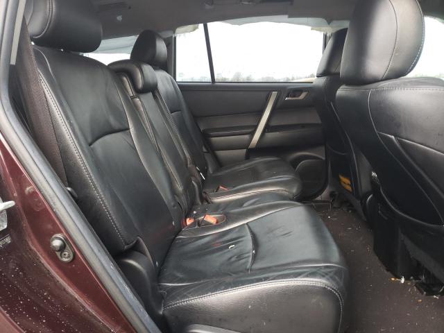 5TDBK3EH5CS158693 - 2012 TOYOTA HIGHLANDER BASE Bordeaux photo 11