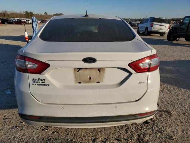 3FA6P0H71GR257823 - 2016 FORD FUSION SE WHITE photo 6