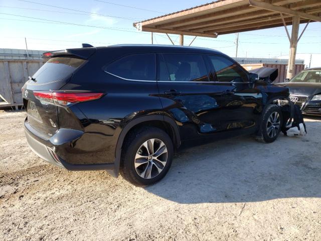 5TDGZRAH6NS559425 - 2022 TOYOTA HIGHLANDER XLE BLACK photo 3