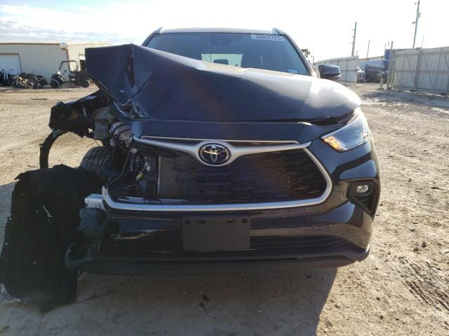 5TDGZRAH6NS559425 - 2022 TOYOTA HIGHLANDER XLE BLACK photo 5