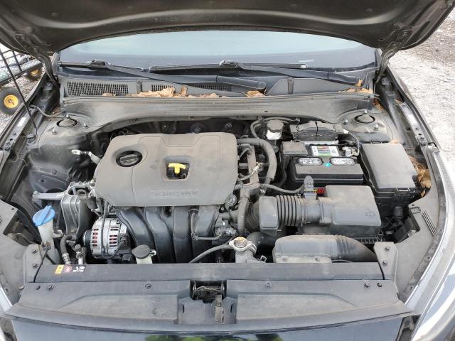 3KPF34AD5LE142446 - 2020 KIA FORTE GT LINE BLACK photo 11