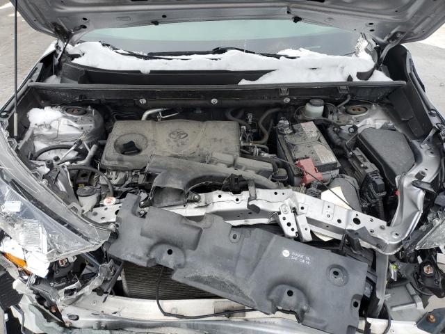 JTMF1RFV7KD016089 - 2019 TOYOTA RAV4 LE SILVER photo 11