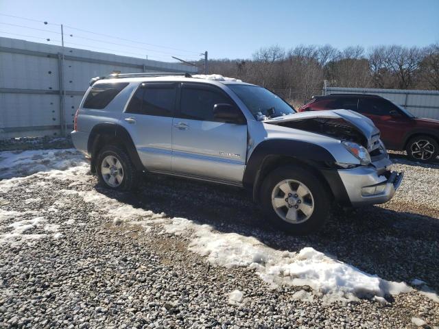 JTEBT17R950052742 - 2005 TOYOTA 4RUNNER LIMITED SILVER photo 4