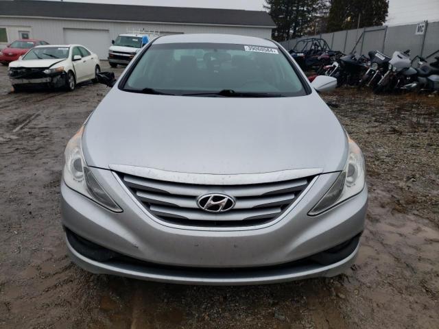 5NPEB4AC7EH927667 - 2014 HYUNDAI SONATA GLS SILVER photo 5