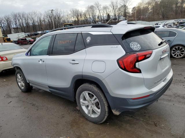 3GKALMEV9JL402082 - 2018 GMC TERRAIN SLE SILVER photo 2