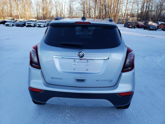 KL4CJESB2JB661681 - 2018 BUICK ENCORE PREFERRED SILVER photo 6