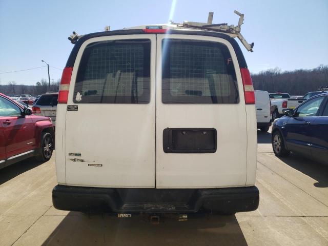 1GCWGFBA1B1162005 - 2011 CHEVROLET EXPRESS G2 WHITE photo 6