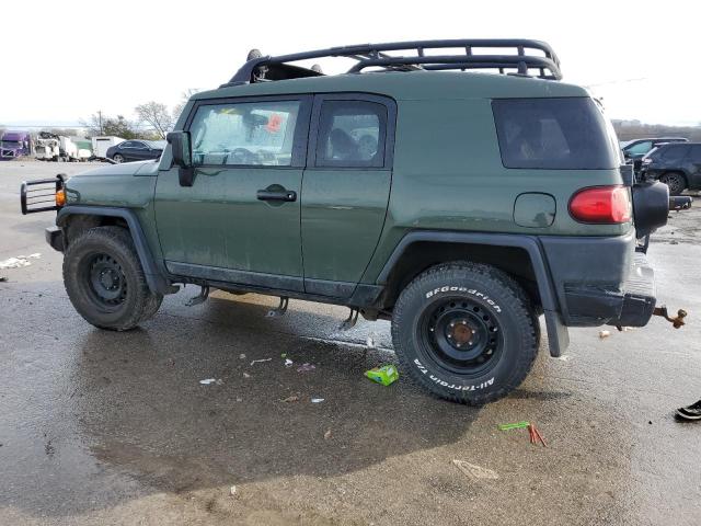 JTEBU4BF7BK105675 - 2011 TOYOTA FJ CRUISER GREEN photo 2