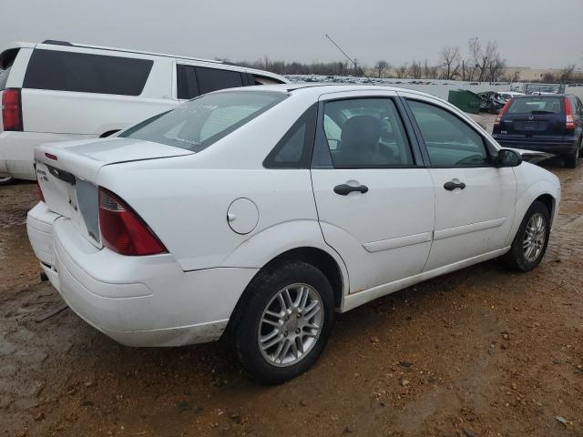 1FAFP34N47W330587 - 2007 FORD FOCUS ZX4 WHITE photo 3