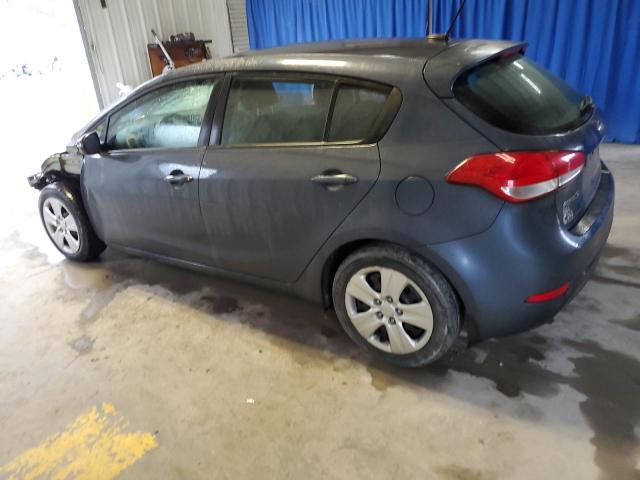 KNAFK5A8XG5653757 - 2016 KIA FORTE LX GRAY photo 2