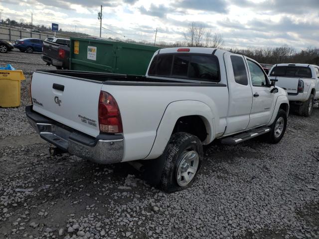 5TETU62N57Z384784 - 2007 TOYOTA TACOMA PRERUNNER ACCESS CAB WHITE photo 3