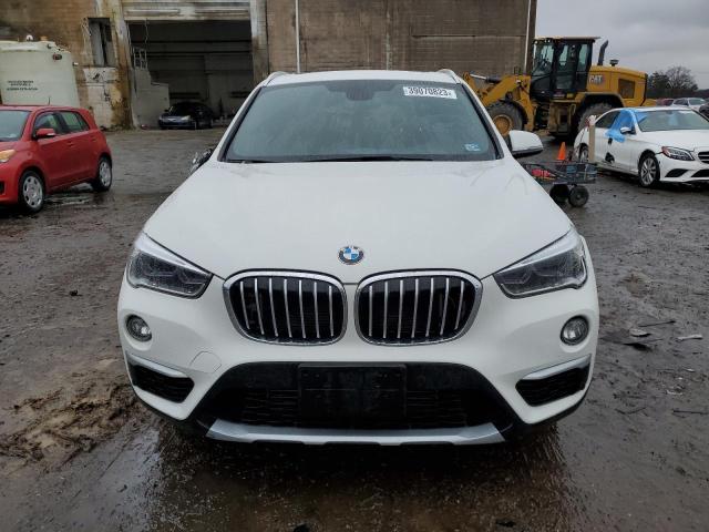 WBXHT3C35H5F72686 - 2017 BMW X1 XDRIVE28I WHITE photo 5