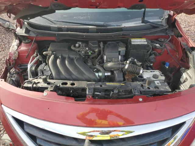 3N1CN7AP3JL800088 - 2018 NISSAN VERSA S RED photo 11