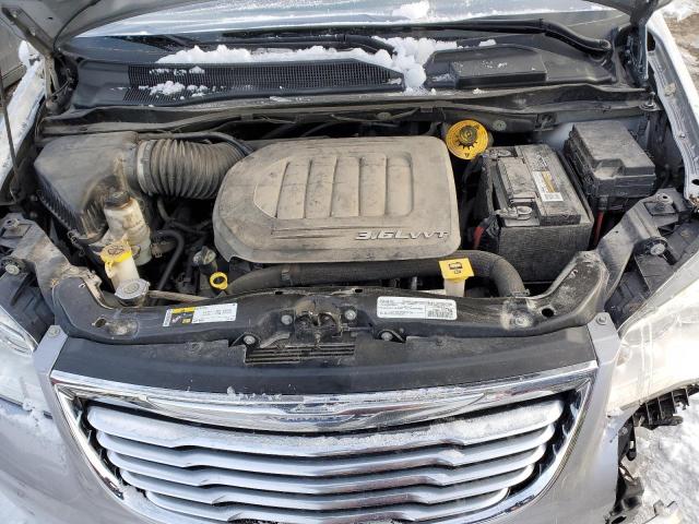 2C4RC1BG9FR716960 - 2015 CHRYSLER TOWN & COU TOURING SILVER photo 12