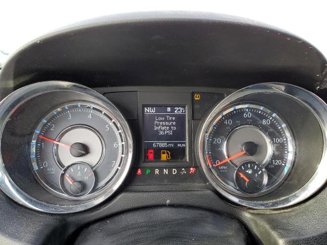 2C4RC1BG9FR716960 - 2015 CHRYSLER TOWN & COU TOURING ვერცხლისფერი ფოტო 9