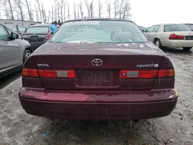 JT2BG28K2W0238679 - 1998 TOYOTA CAMRY LE MAROON photo 6