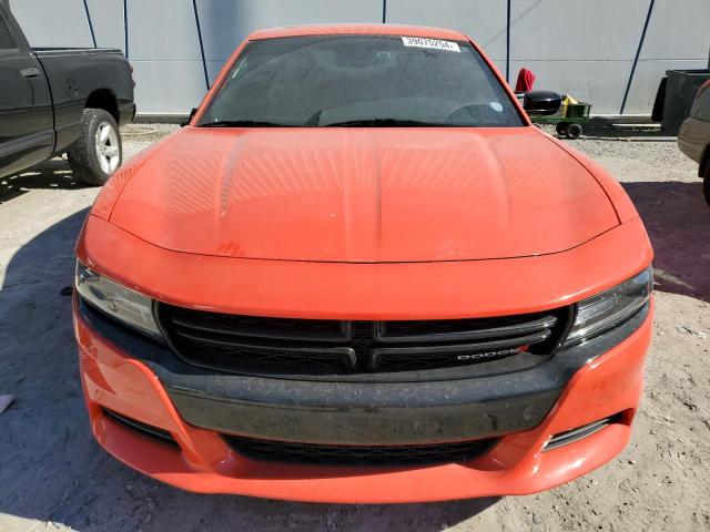 2C3CDXHG3JH335640 - 2018 DODGE CHARGER SXT PLUS ORANGE photo 5