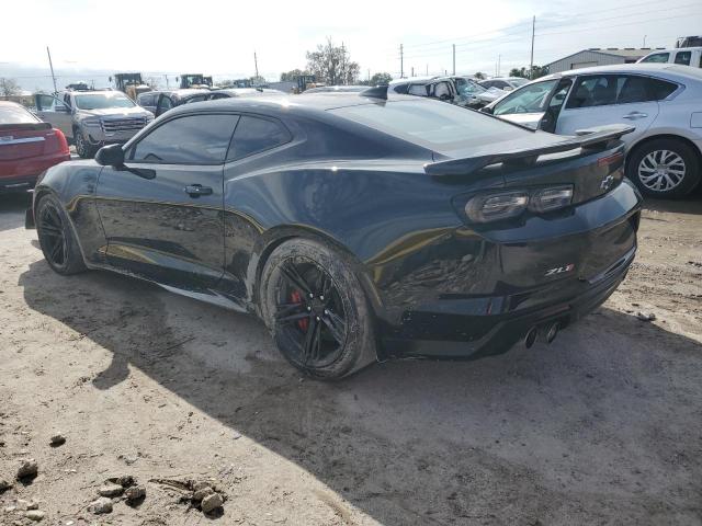 1G1FJ1R66J0120206 - 2018 CHEVROLET CAMARO ZL1 黑色 照片 2