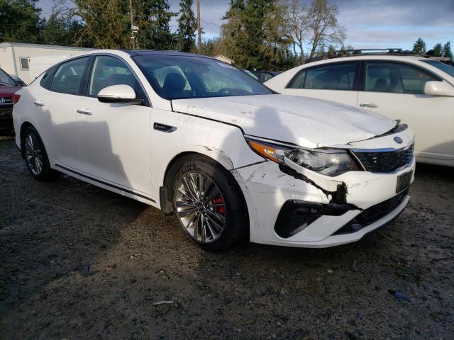 5XXGV4L22KG313492 - 2019 KIA OPTIMA SXL WHITE photo 4