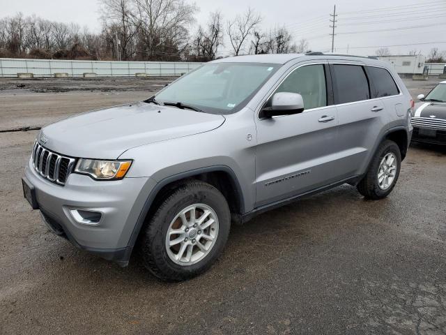 1C4RJFAG9JC452581 - 2018 JEEP GRAND CHER LAREDO 银色 照片 1