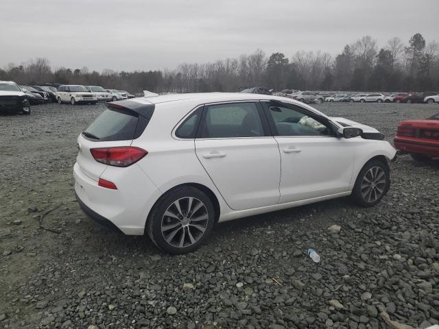 KMHH35LE8KU089872 - 2019 HYUNDAI ELANTRA GT WHITE photo 3