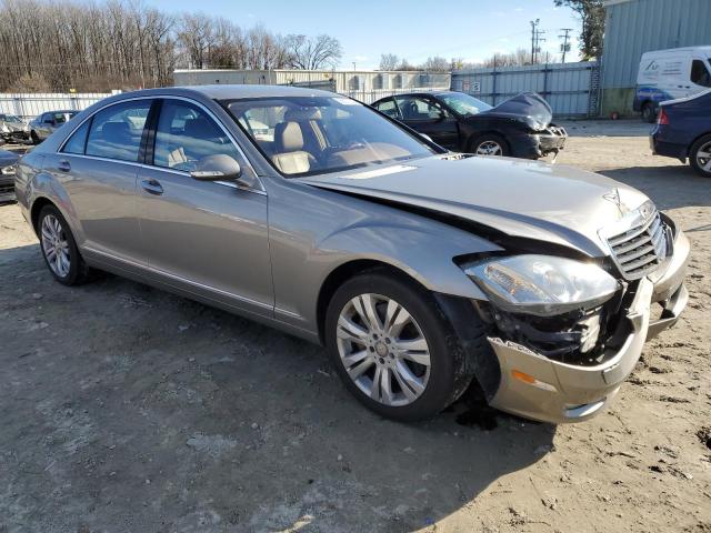 WDDNG86X49A248785 - 2009 MERCEDES-BENZ S 550 4MATIC TAN photo 4