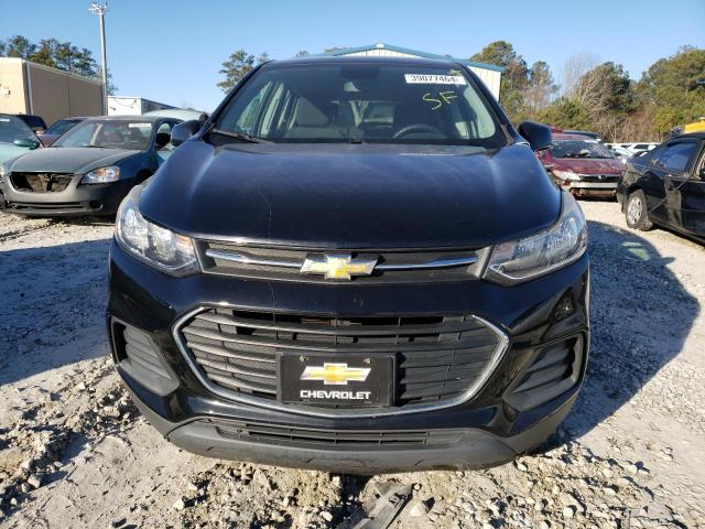 3GNCJKSB3JL361058 - 2018 CHEVROLET TRAX LS BLACK photo 5