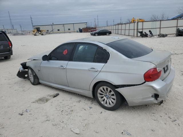 WBAPH77539NM27865 - 2009 BMW 328 I SILVER photo 2