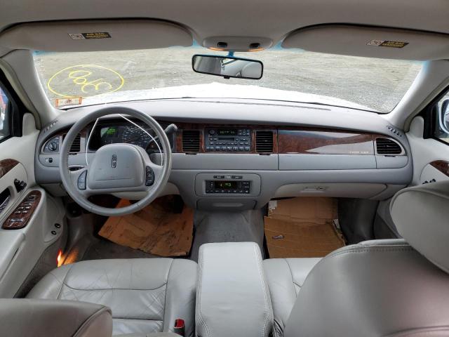 1LNHM81W7YY903280 - 2000 LINCOLN TOWN CAR EXECUTIVE SILVER photo 8