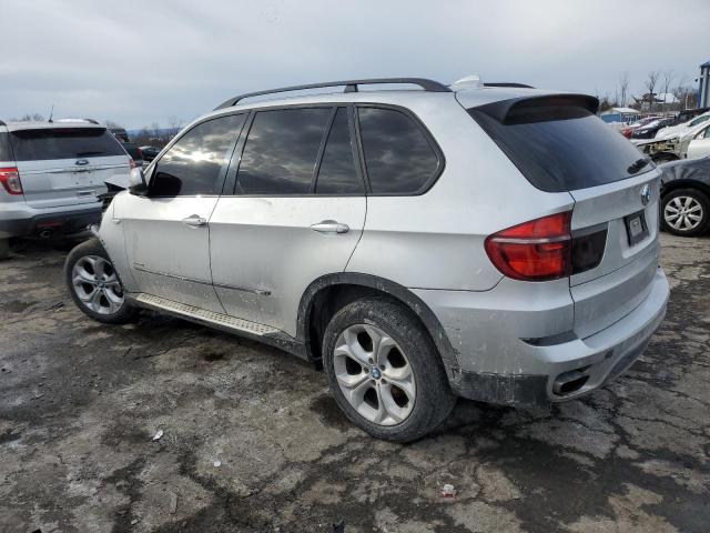 5UXZV8C56D0C15761 - 2013 BMW X5 XDRIVE50I SILVER photo 2