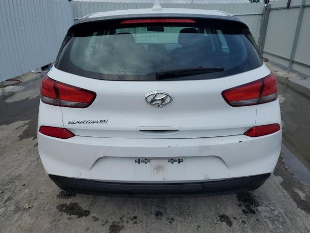 KMHH35LE2JU014227 - 2018 HYUNDAI ELANTRA GT WHITE photo 6